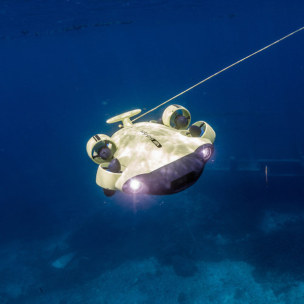 QYSEA FIFISH V6 Underwater Drone ROV Kit